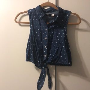 BDG Jean Tie Crop Shirt w. White Polka Dots Small